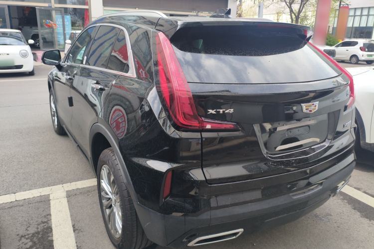 Used Cadillac XT4 2024 28T Two-Wheel-Drive Luxury Version Exterior 2