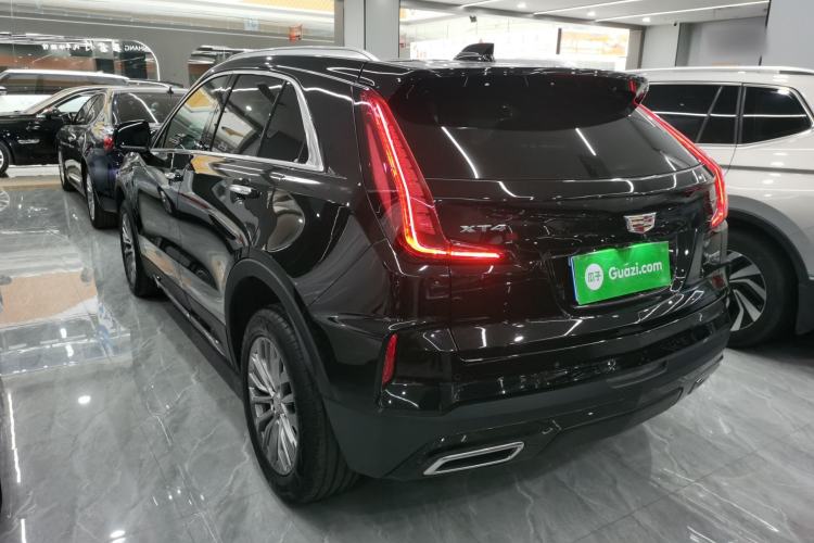 Used Cadillac XT4 2024 28T Two-Wheel-Drive Luxury Version Exterior 2