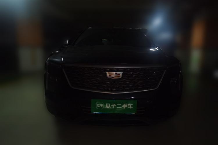 Used Cadillac XT4 2024 28T Two-Wheel-Drive Luxury Version Front