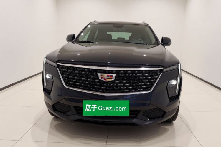 Used Cadillac XT4 2024 28T Two-Wheel-Drive Luxury Version Front