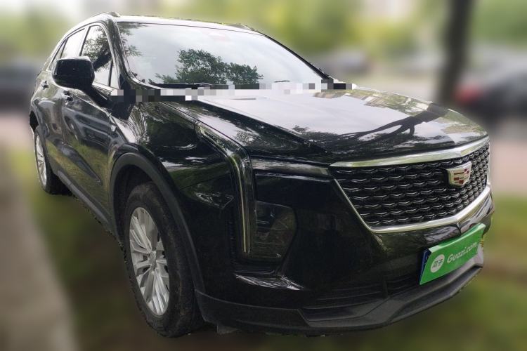 Used Cadillac XT4 2024 25T Two-Wheel Drive Fashion Edition Front Right 45 Deg
