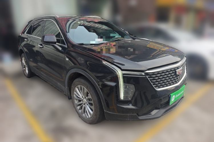 Used Cadillac XT4 2024 28T Two-Wheel-Drive Luxury Version Front Right 45 Deg