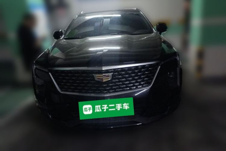 Used Cadillac XT4 2024 28T Two-Wheel-Drive Luxury Version Front