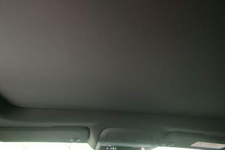 Used Cadillac XT4 2024 25T Two-Wheel Drive Fashion Edition Headliner