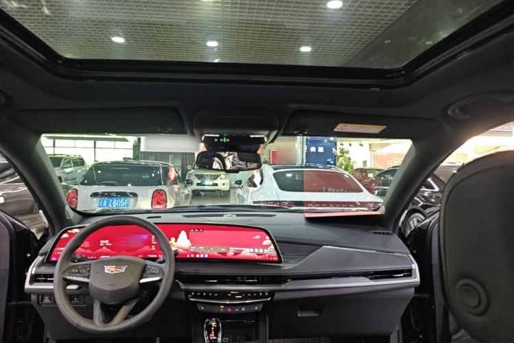 Used Cadillac XT4 2024 Facelift 28T Two-Wheel-Drive Luxury Version Headliner