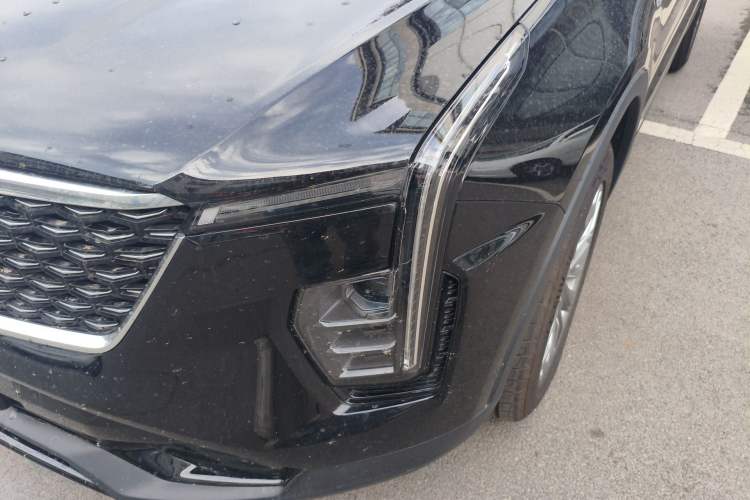Used Cadillac XT4 2024 28T Two-Wheel-Drive Luxury Version Left Front Headlight