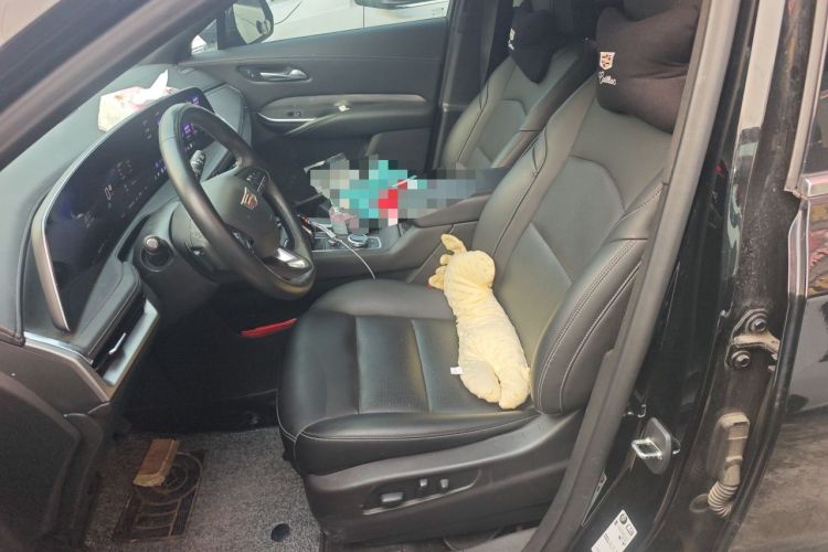 Used Cadillac XT4 2024 28T Two-Wheel-Drive Luxury Version Left Front Seat