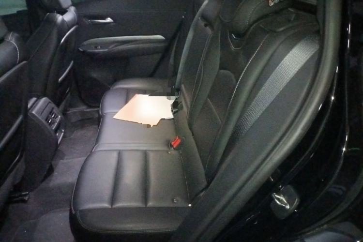 Used Cadillac XT4 2024 28T Two-Wheel-Drive Luxury Version Left Rear Seat