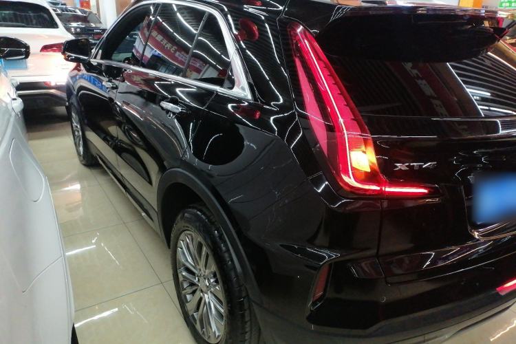 Used Cadillac XT4 2024 28T Two-Wheel-Drive Luxury Version Rear Left 45 Deg