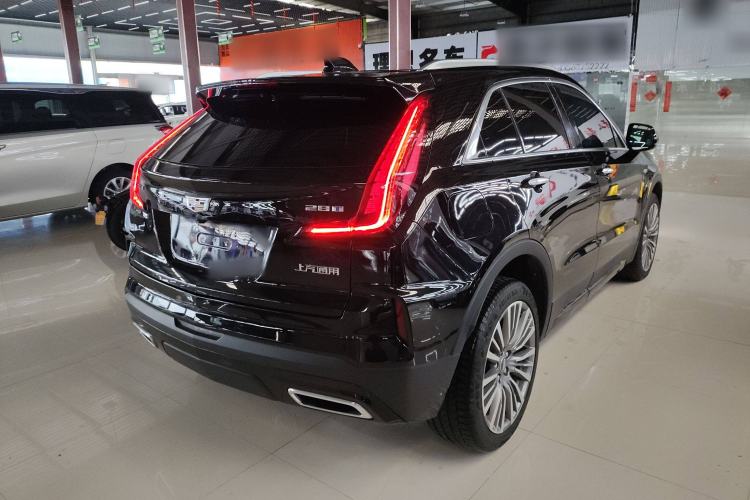 Used Cadillac XT4 2024 28T Two-Wheel-Drive Prestige Version Rear Right 45 Deg