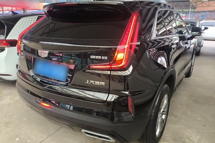 Used Cadillac XT4 2024 28T Two-Wheel-Drive Luxury Version Rear Right 45 Deg