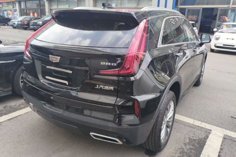 Used Cadillac XT4 2024 28T Two-Wheel-Drive Luxury Version Rear Right 45 Deg