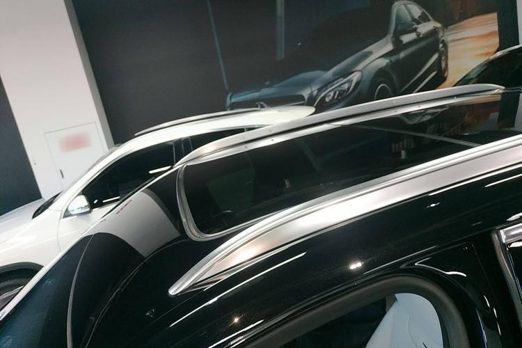 Used Cadillac XT4 2024 28T Two-Wheel-Drive Prestige Version Roof