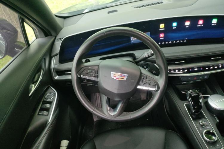Used Cadillac XT4 2024 25T Two-Wheel Drive Fashion Edition Steering Wheel