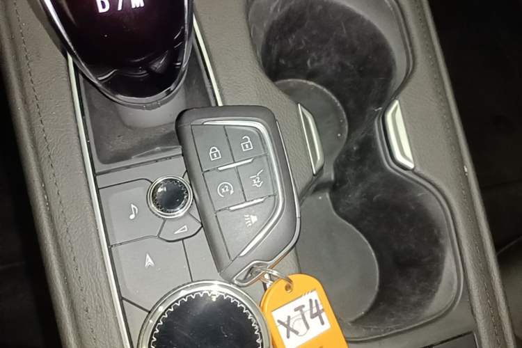 Used Cadillac XT4 2024 Facelift 28T Two-Wheel-Drive Luxury Version Vehicle Key