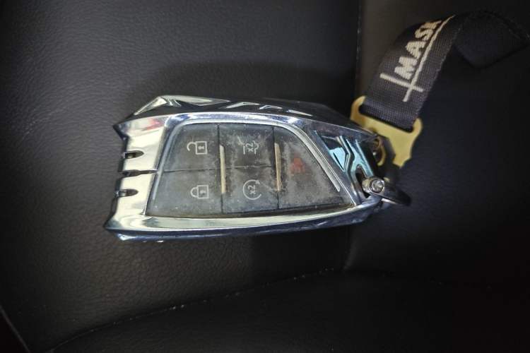 Used Cadillac XT4 2024 28T Two-Wheel-Drive Luxury Version Vehicle Key