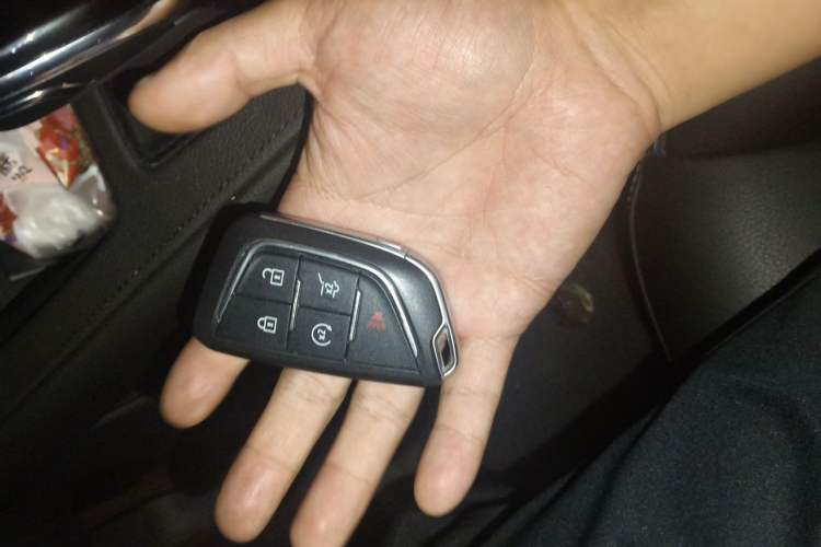 Used Cadillac XT4 2024 28T Two-Wheel-Drive Luxury Version Vehicle Key