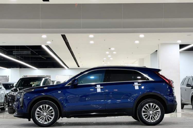 Used Cadillac XT4 2024 28T Two-Wheel-Drive Luxury Version Exterior 4