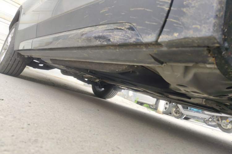 Used Cadillac XT4 2024 28T Two-Wheel-Drive Luxury Version Chassis Front Right