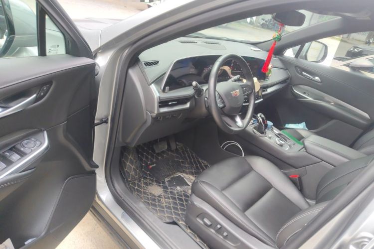Used Cadillac XT4 2024 28T Two-Wheel-Drive Luxury Version Driver Seat