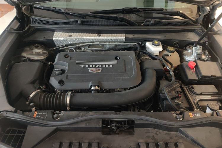 Used Cadillac XT4 2024 28T Two-Wheel-Drive Prestige Version Engine Bay