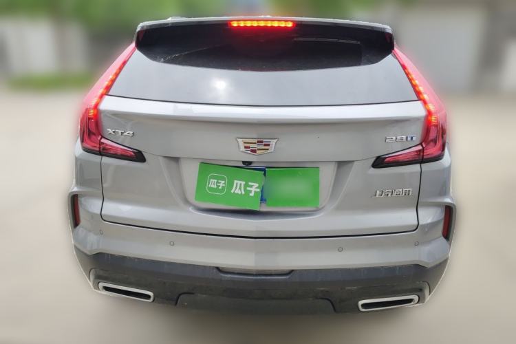 Used Cadillac XT4 2024 28T Two-Wheel-Drive Luxury Version Rear