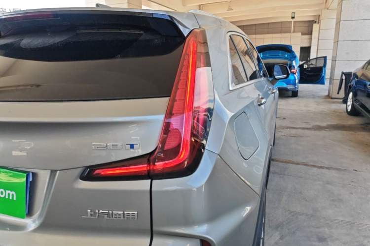 Used Cadillac XT4 2024 28T Two-Wheel-Drive Luxury Version Right Rear Taillight