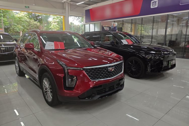 Used Cadillac XT4 2024 28T Two-Wheel-Drive Luxury Version Guazi used car, China used car export, Used car for sale, Used cars, Cheapest cars for sale