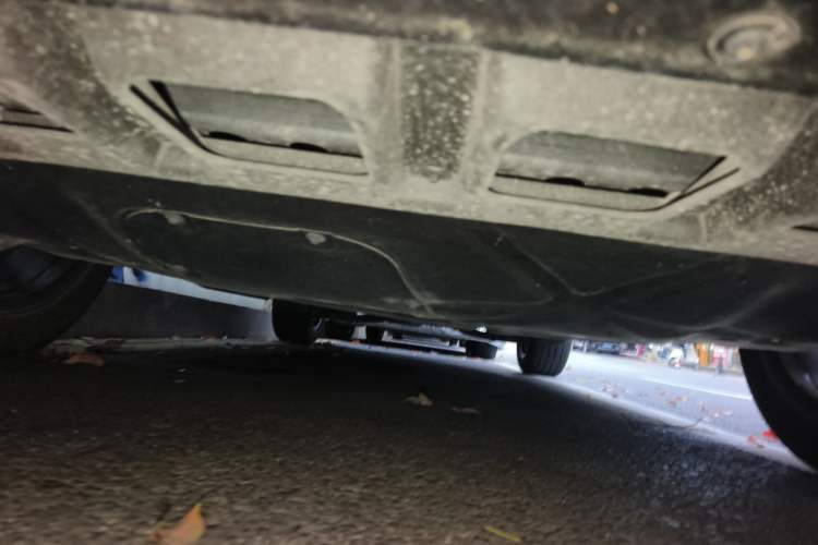 Used Cadillac XT4 2024 28T Four-Wheel Drive Luxury Version Chassis Front