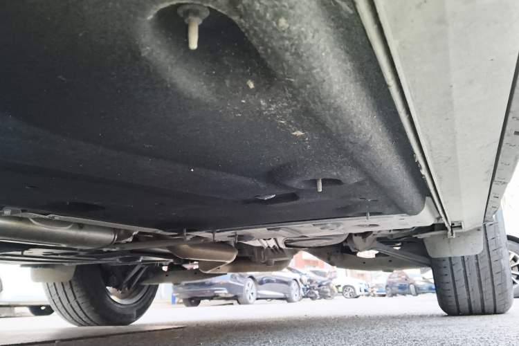 Used Cadillac XT4 2024 28T Four-Wheel Drive Luxury Version Chassis Front Left