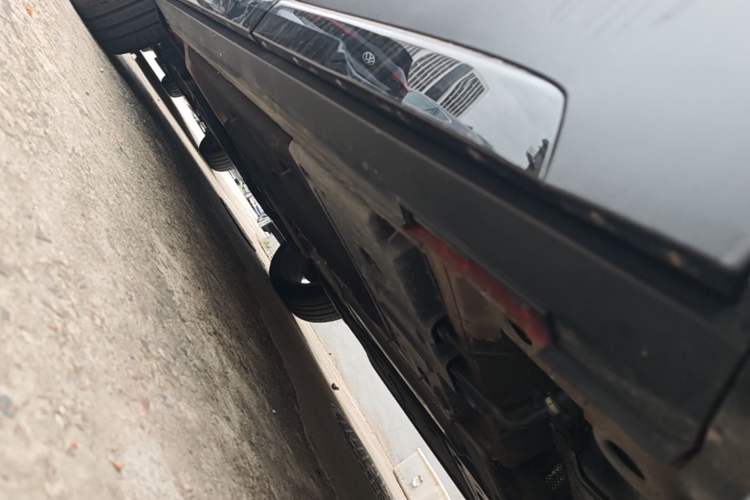 Used Cadillac XT4 2024 28T Two-Wheel-Drive Prestige Version Chassis Rear Left