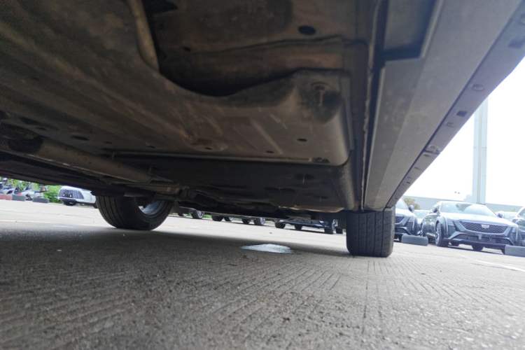 Used Cadillac XT4 2024 28T Four-Wheel Drive Luxury Version Chassis Rear Right