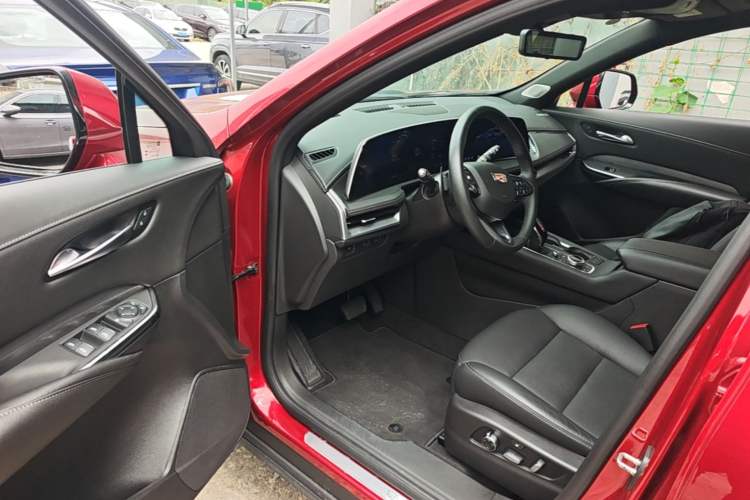 Used Cadillac XT4 2024 28T Two-Wheel-Drive Prestige Version Driver Seat