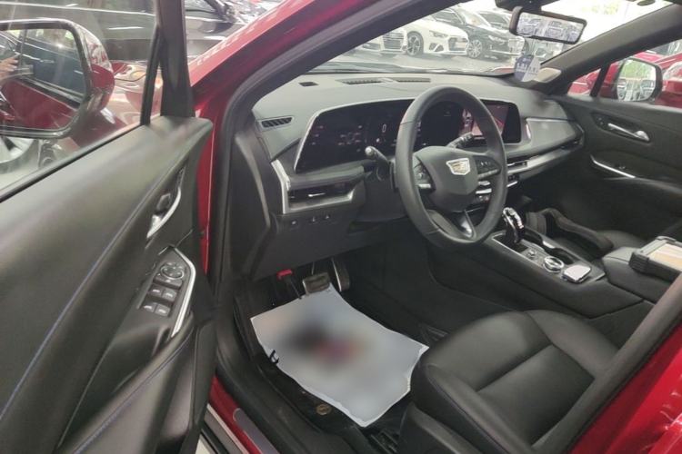 Used Cadillac XT4 2024 28T Four-Wheel Drive Luxury Version Driver Seat