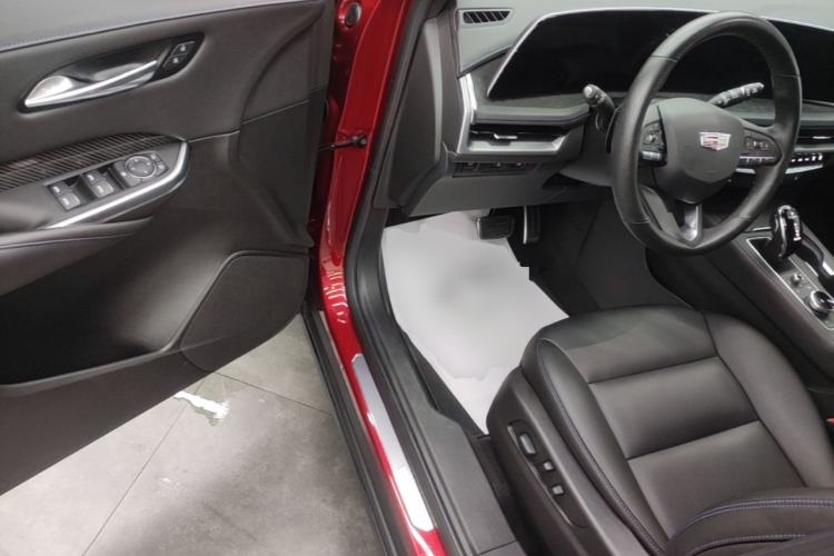 Used Cadillac XT4 2024 28T Four-Wheel Drive Luxury Version Driver Seat