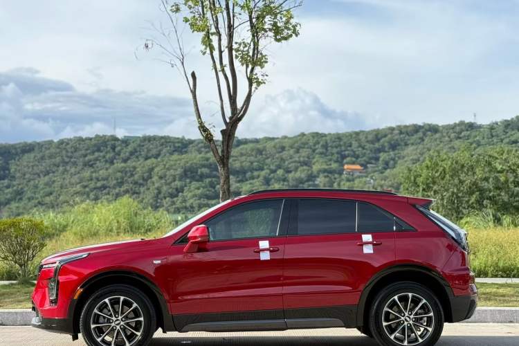 Used Cadillac XT4 2024 28T Four-Wheel Drive Luxury Version Exterior 3