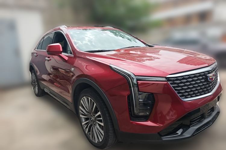 Used Cadillac XT4 2024 28T Two-Wheel-Drive Prestige Version Front Right 45 Deg