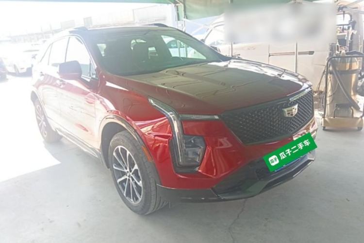Used Cadillac XT4 2024 28T Four-Wheel Drive Luxury Version Front Right 45 Deg