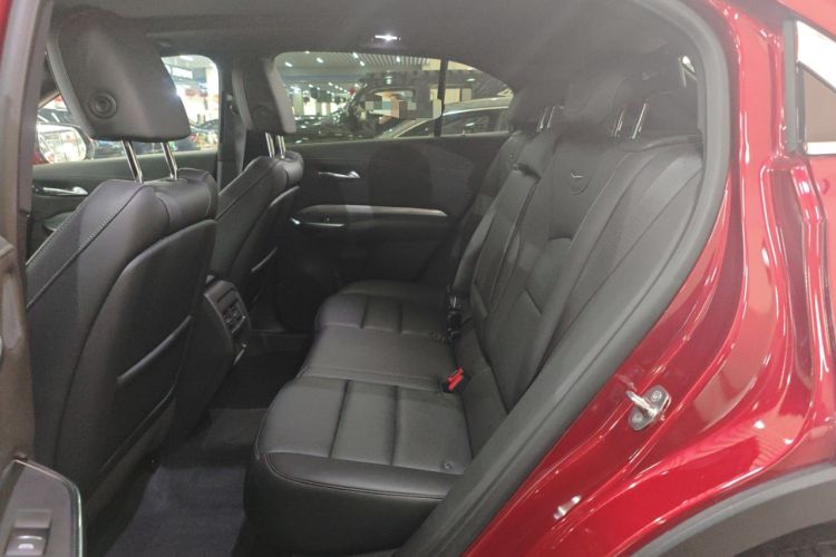 Used Cadillac XT4 2024 28T Two-Wheel-Drive Prestige Version Interior 4
