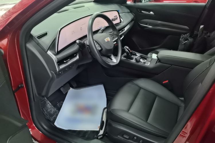 Used Cadillac XT4 2024 28T Two-Wheel-Drive Luxury Version Left Front Seat