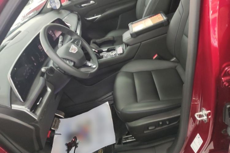 Used Cadillac XT4 2024 28T Four-Wheel Drive Luxury Version Left Front Seat