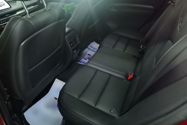 Used Cadillac XT4 2024 28T Two-Wheel-Drive Luxury Version Left Rear Seat
