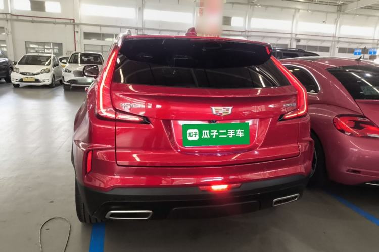 Used Cadillac XT4 2024 28T Two-Wheel-Drive Luxury Version Rear