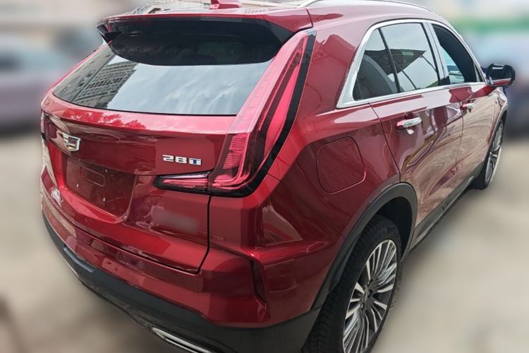 Used Cadillac XT4 2024 28T Two-Wheel-Drive Prestige Version Rear Right 45 Deg