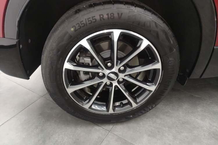 Used Cadillac XT4 2024 28T Four-Wheel Drive Luxury Version Right Rear Wheel Hub