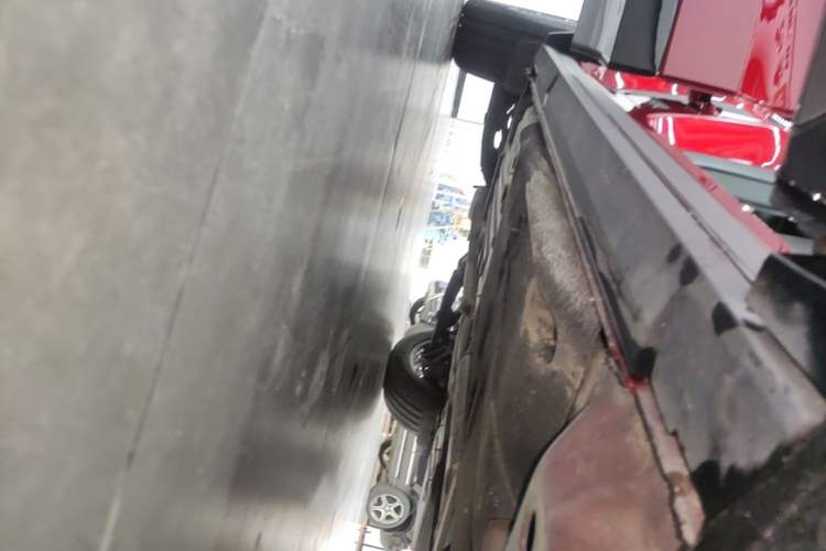 Used Cadillac XT4 2024 28T Four-Wheel Drive Luxury Version Right Side Sill
