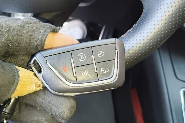 Used Cadillac XT4 2024 28T Four-Wheel Drive Luxury Version Vehicle Key