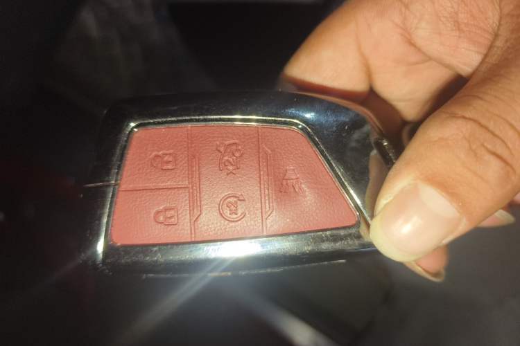 Used Cadillac XT4 2024 28T Four-Wheel Drive Luxury Version Vehicle Key