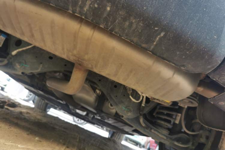 Used Cadillac XT4 2024 28T Two-Wheel-Drive Prestige Version Chassis Rear