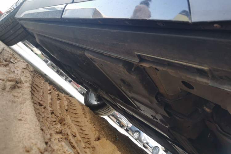 Used Cadillac XT4 2024 28T Two-Wheel-Drive Prestige Version Chassis Rear Left